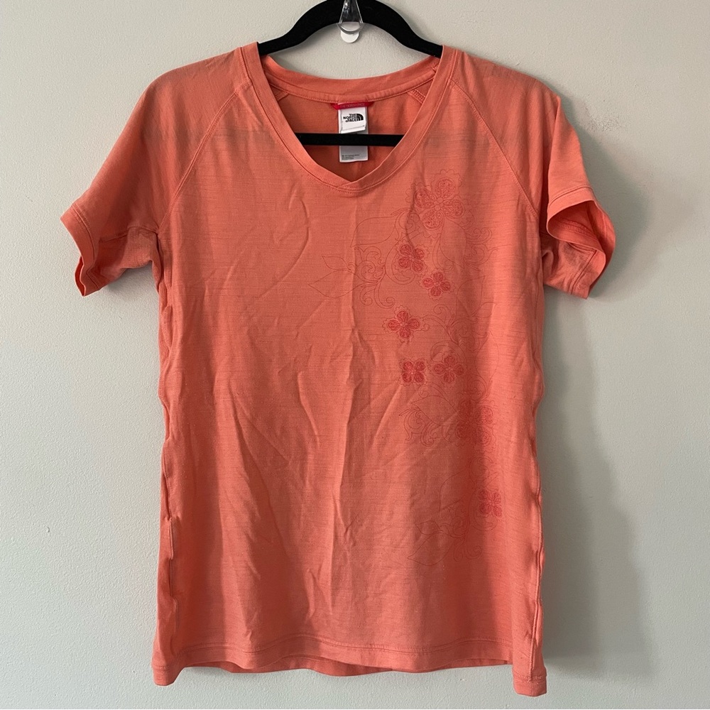 The North Face Coral Merino Wool Blend T Shirt • Size Large